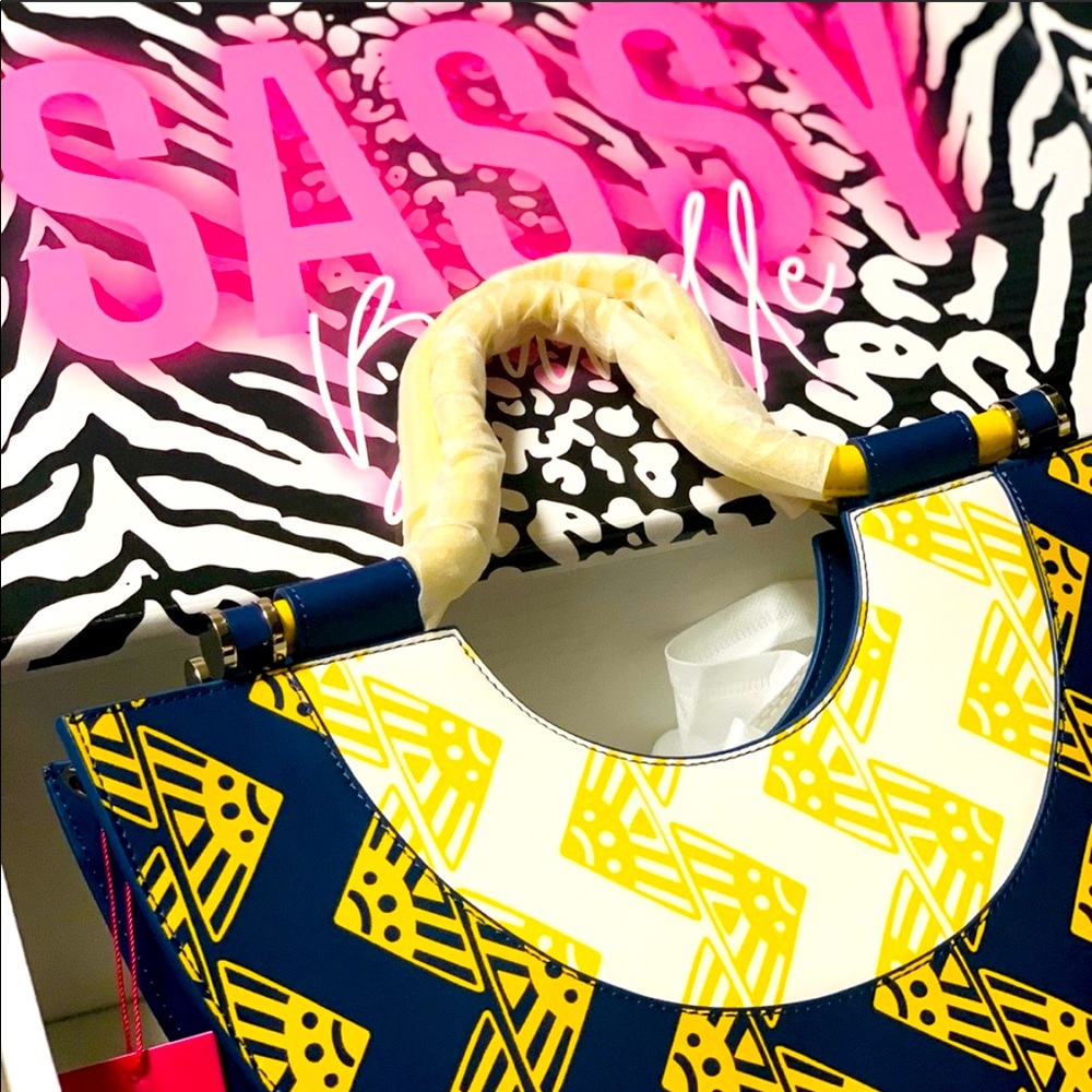 Vanessa tribal bag!